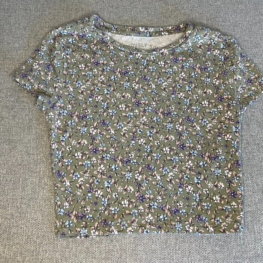 Women's Seriously Soft Baby Tee Green Floral Size XS
